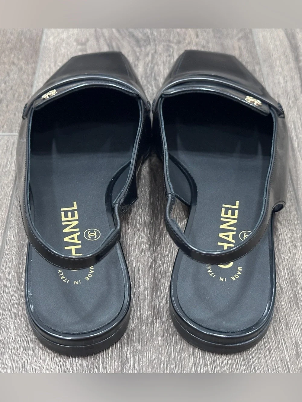 NEW 2026 CHANEL BLACK LEATHER SLINGBACK HALF LOAFER SHOES GOLD CC LOGO 37C BLAZY
